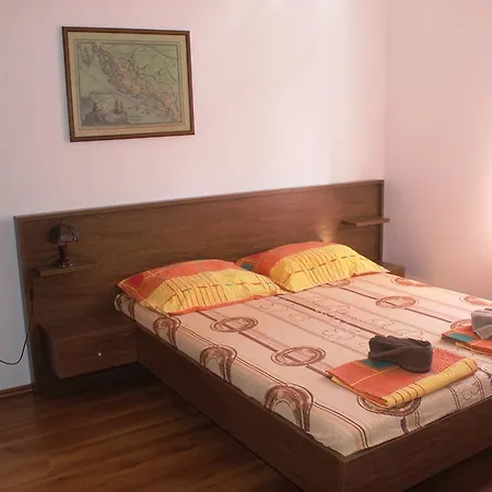 Apartman Adriana Zuljana